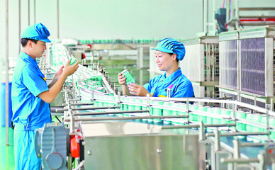 綠水青山無價(jià)寶&middot;四年試點(diǎn)看蛻變|紅土地上的綠色之歌